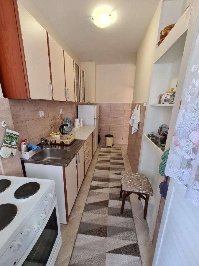 City Centar Apartment Tivat Exteriör bild