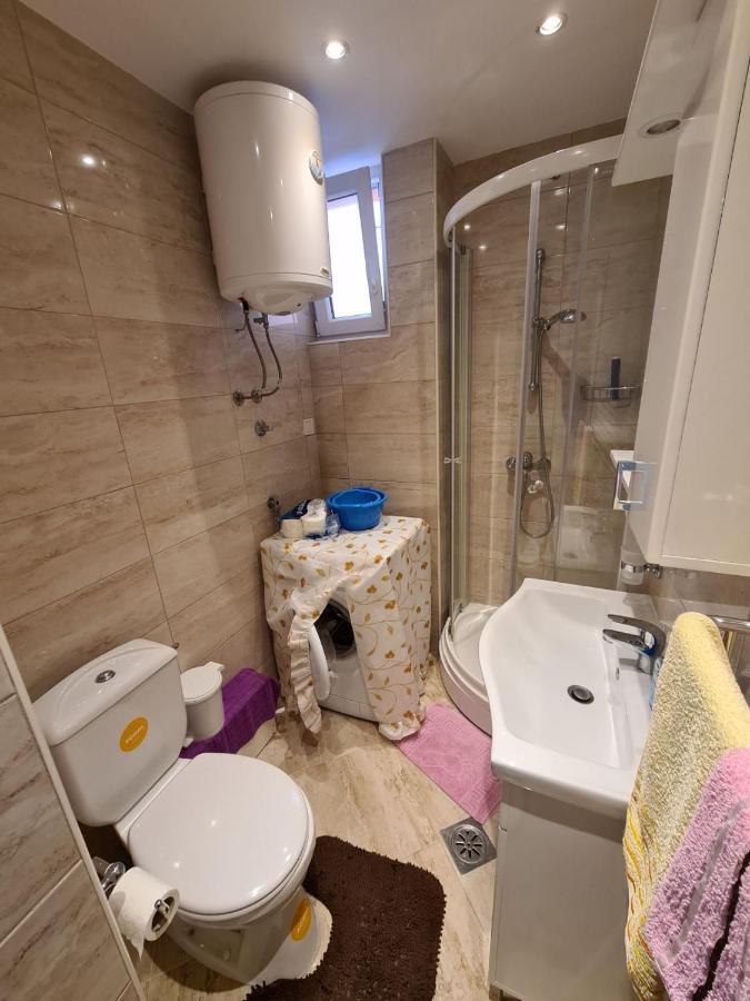 City Centar Apartment Tivat Exteriör bild
